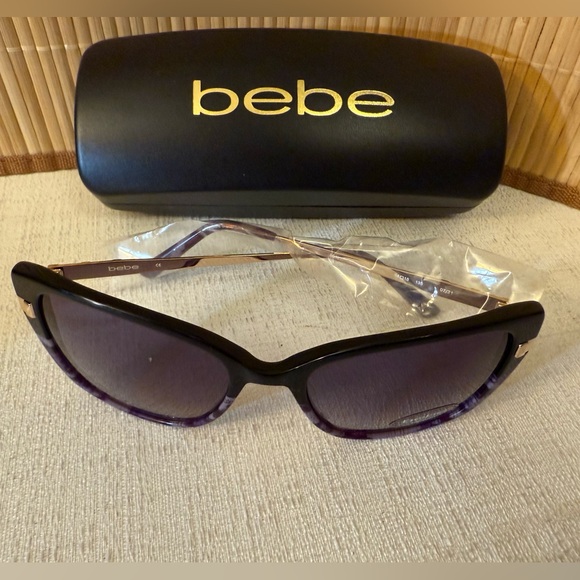 Bebe Women's Sunglasses in Black and Purple, NWOT - Picture 6 of 6